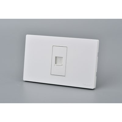 TOMA TELEFONICA MET RJ11 BLANCO 10PC