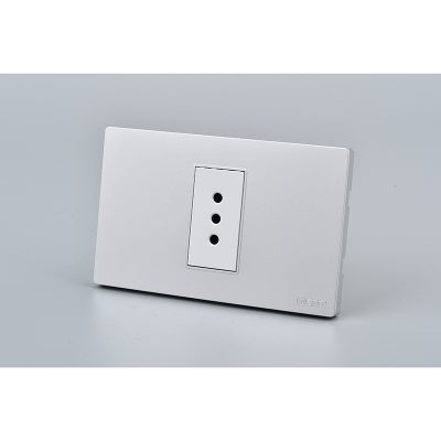 TOMACORRIENTE SIMPLE MET 10A P+B 10PC